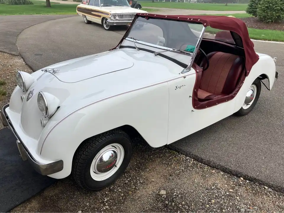 1950 Crosley Automobile in USA Deckersauto Photoshoot 