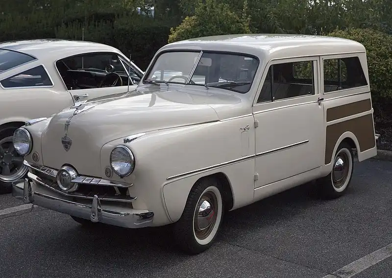 1947 crosley car