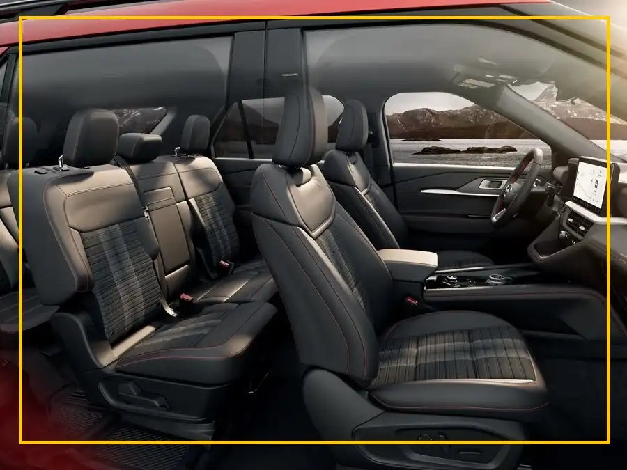 2025 Ford Explorer