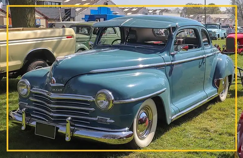 Plymouth Cars De Luxe 1933