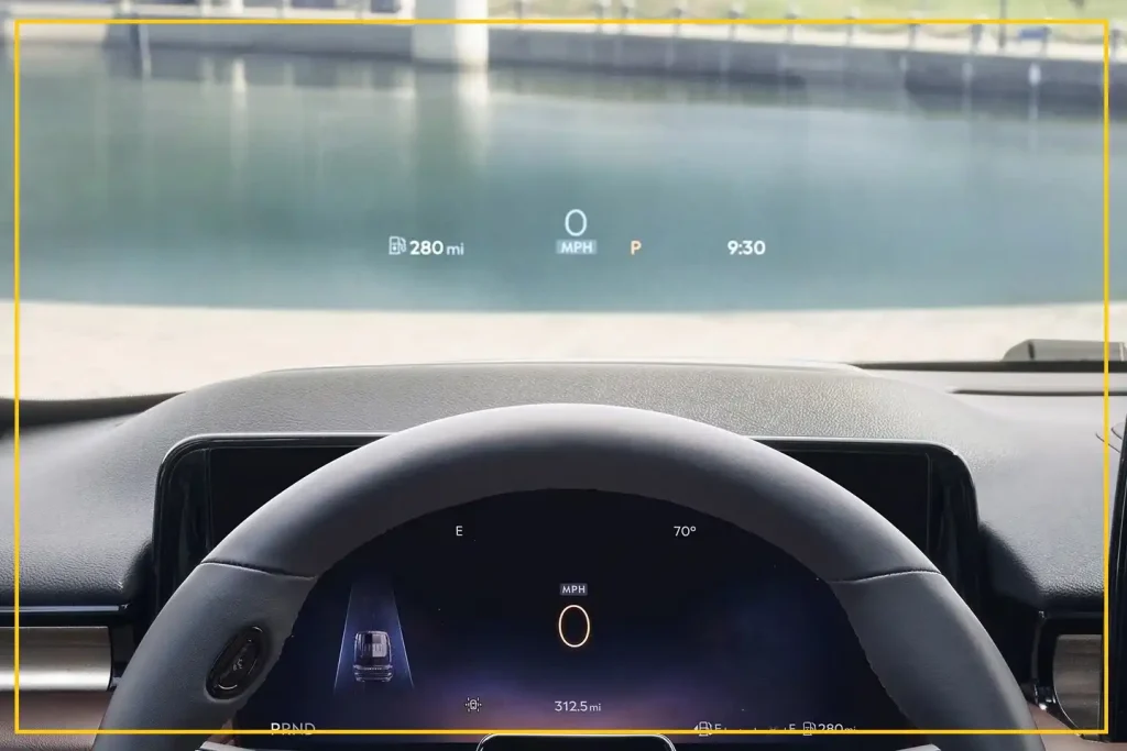 2025 Lincoln Aviator head up display