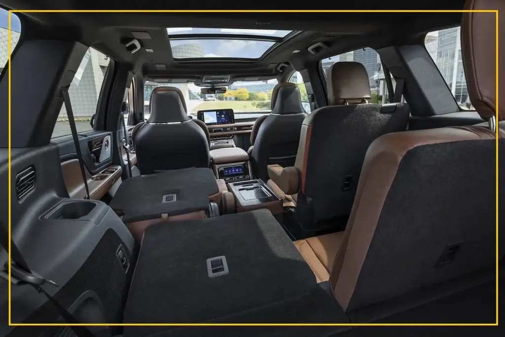 2025 Lincoln Aviator third raw seat