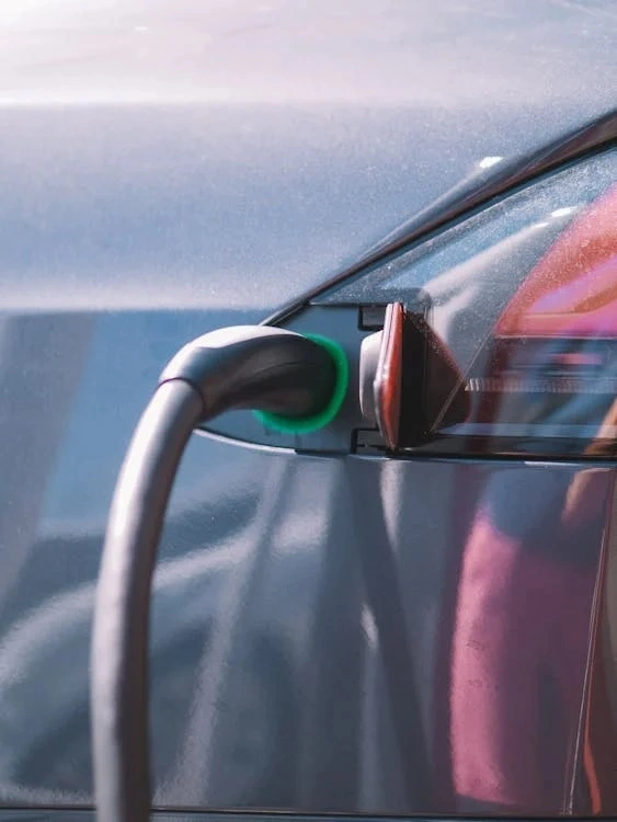 Electric Vehicle Powering Setup At Home