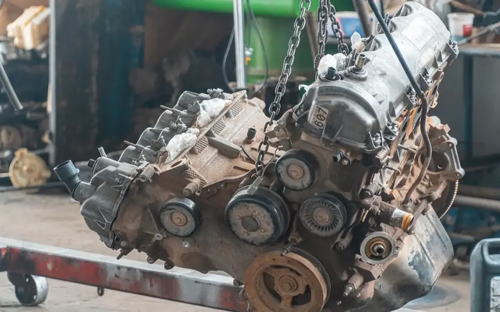 10 Timing Belt Symptoms 