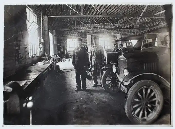Auger Automobile