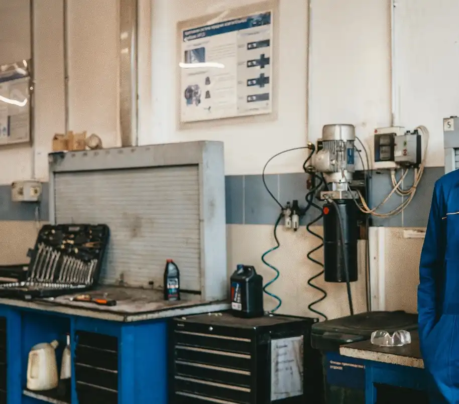 Mobile Mechanic vs. Traditional Garage Services