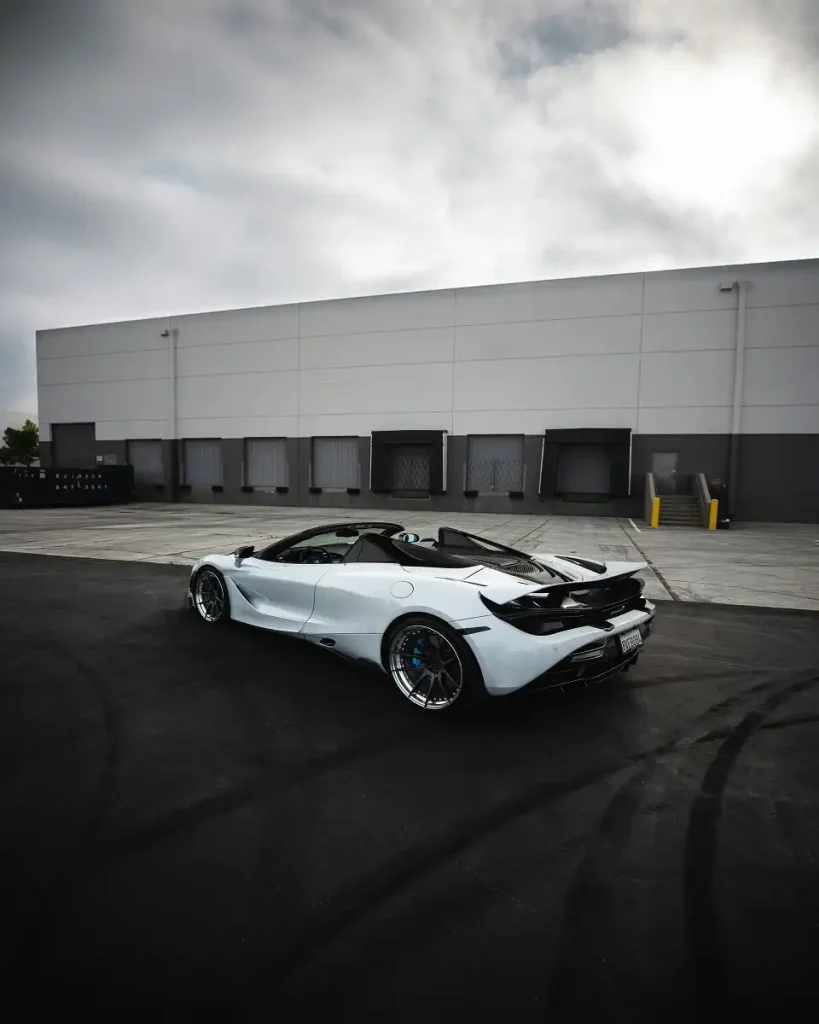 McLaren 765LT