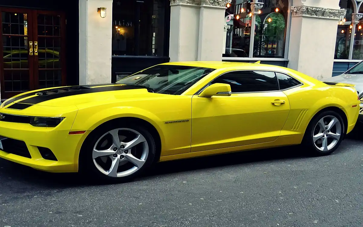 Carro Saleen S7