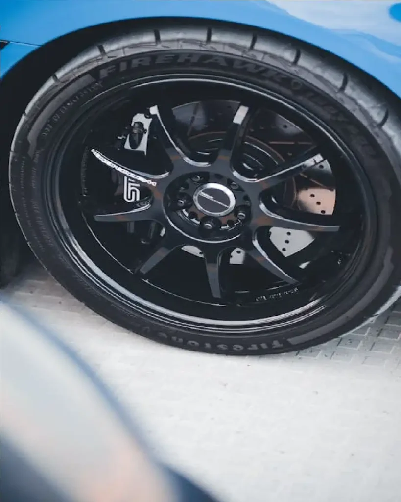 265 65 r17 tire price
