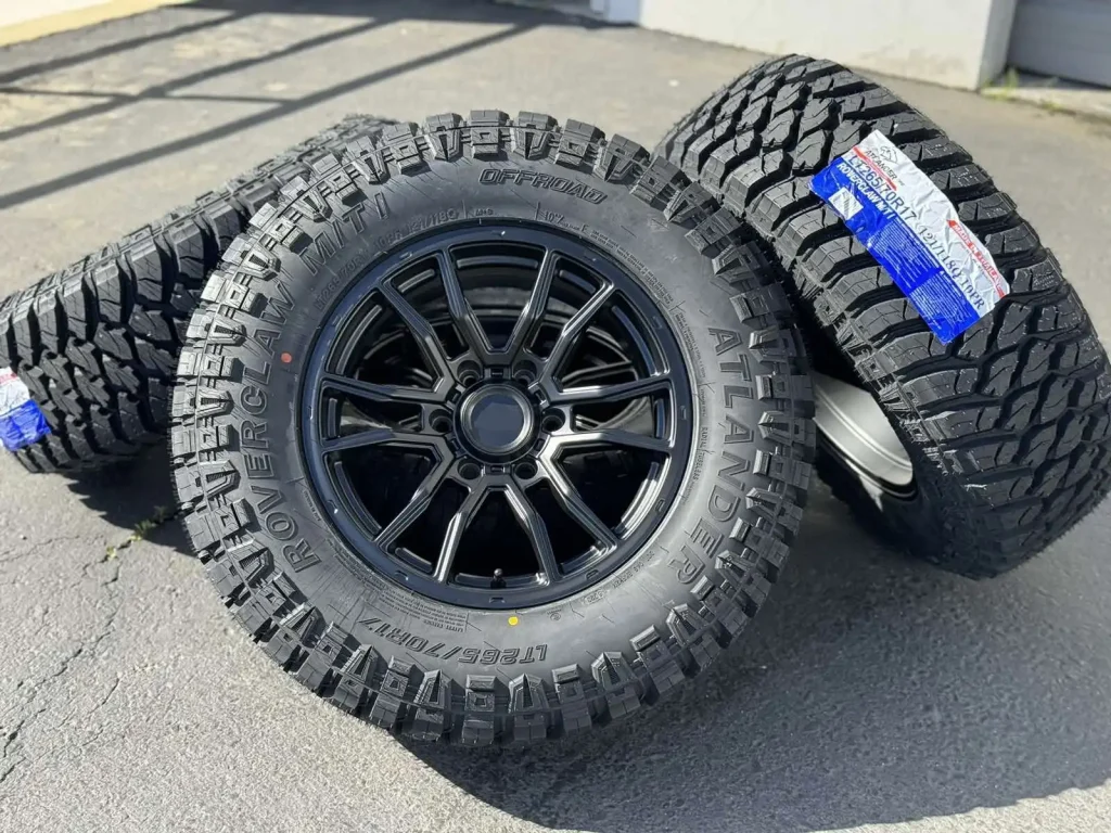 265-70-R17 tire