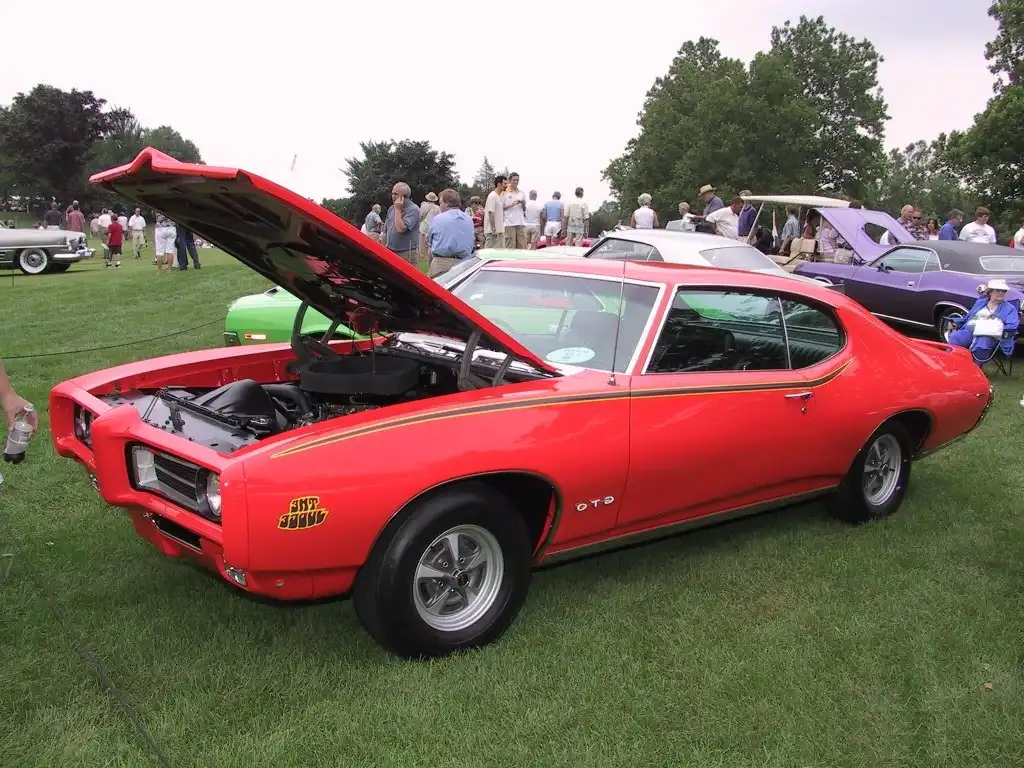 1969 Pontiac GTO 1
