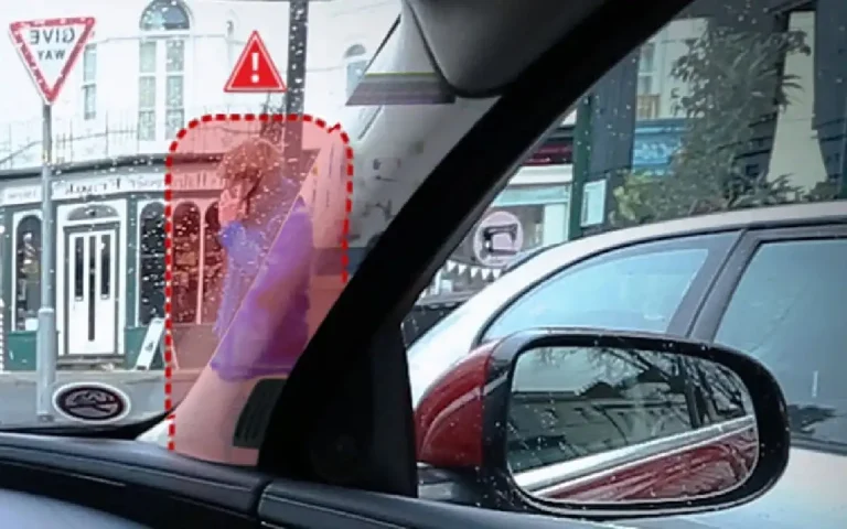 windscreen pillars