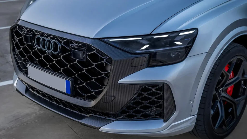 Audi RSQ8