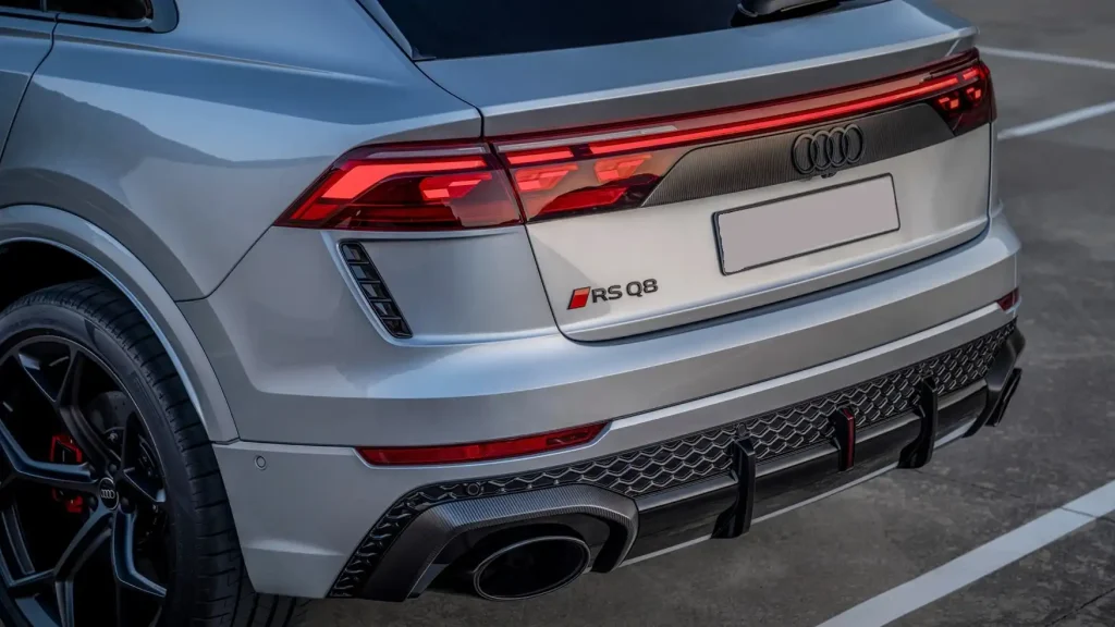 Audi RSQ8 Review
