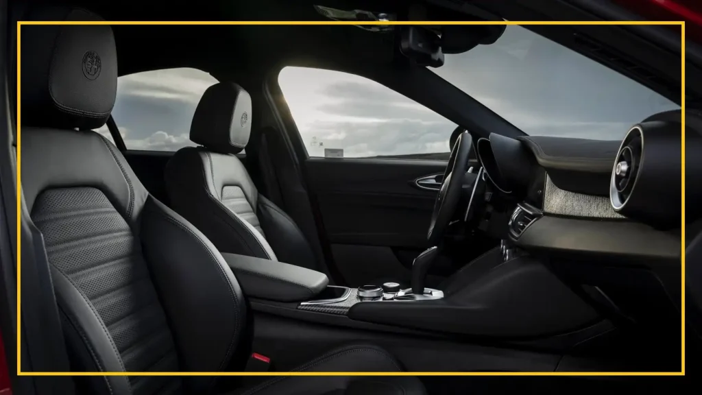 alfa romeo giulia quadrifoglio interior