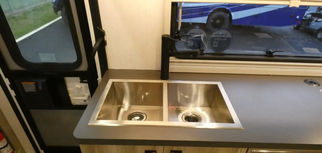2026 winnebago view 24d rv interior 5
