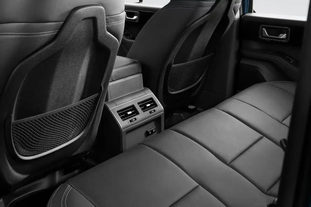 ineos grenadier interior back