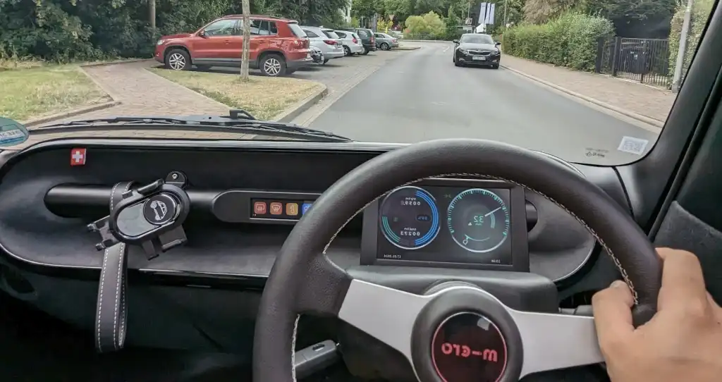 isetta car top speed