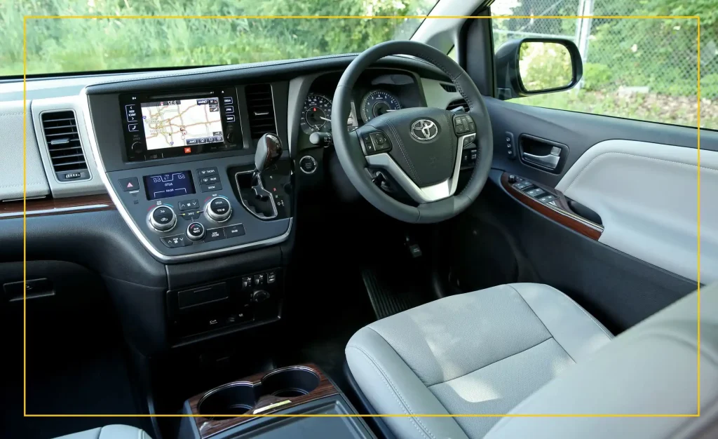 toyota sienna 2016 interior 3